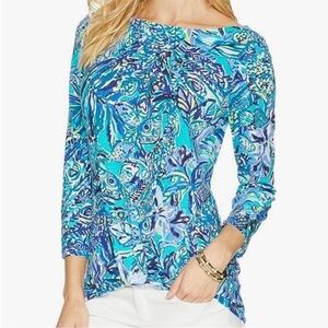 Lilly Pulitzer Blue 3/4 Sleeve Graphic knit Top